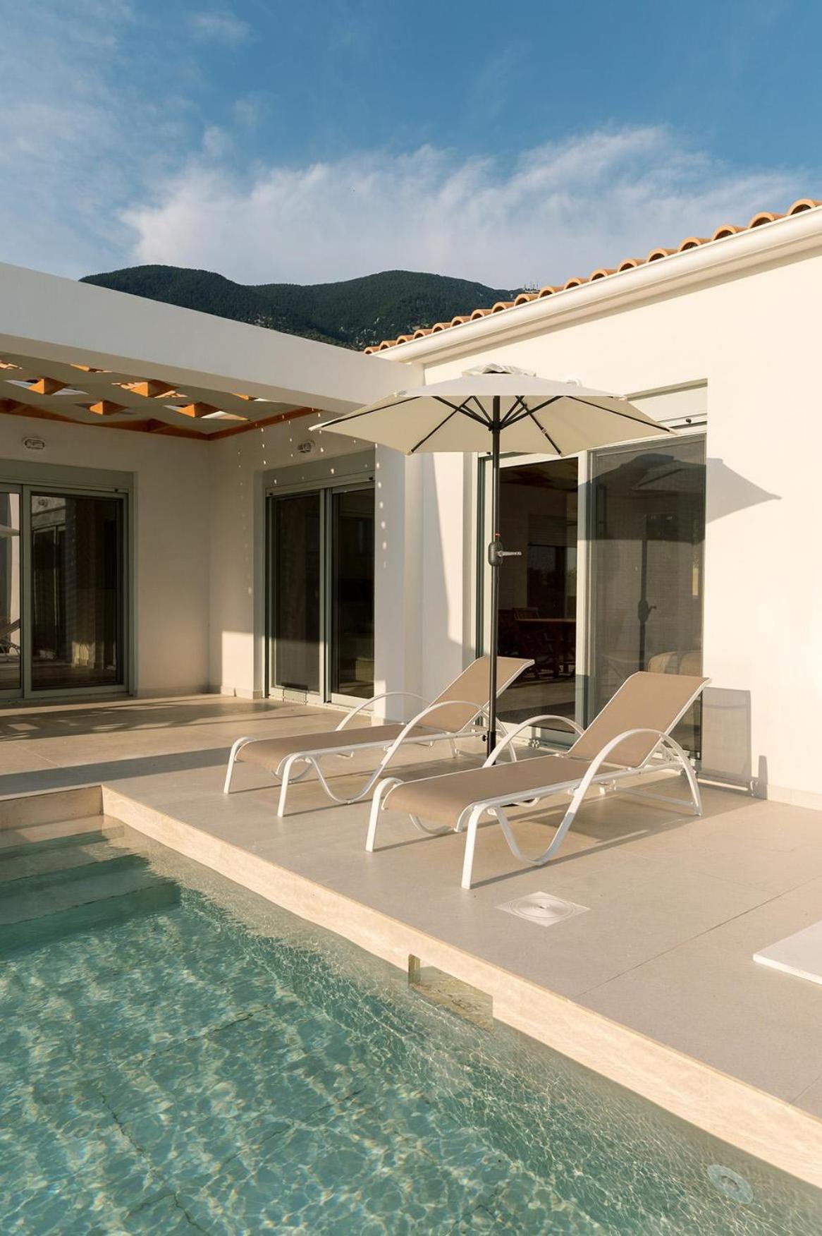 Villa Kira ترابيزاكي المظهر الخارجي الصورة